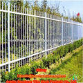 Plastic spraying farm ornamental wire fence